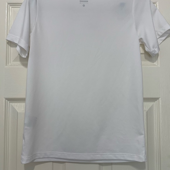 Nike boys DriFit T-shirts, white, size S and M - Picture 9 of 10